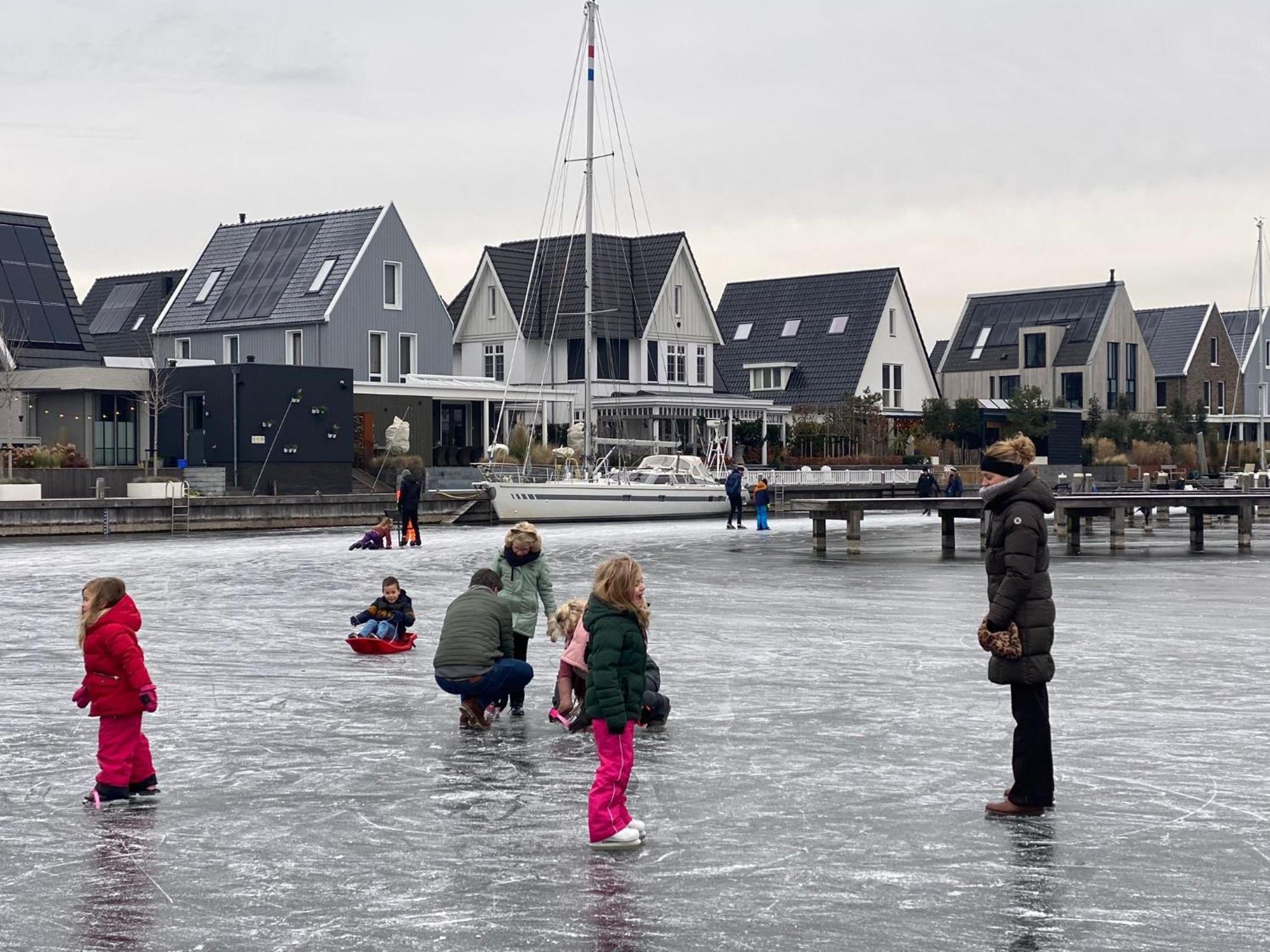 Nomad Water Lodge Harderwijk Luaran gambar