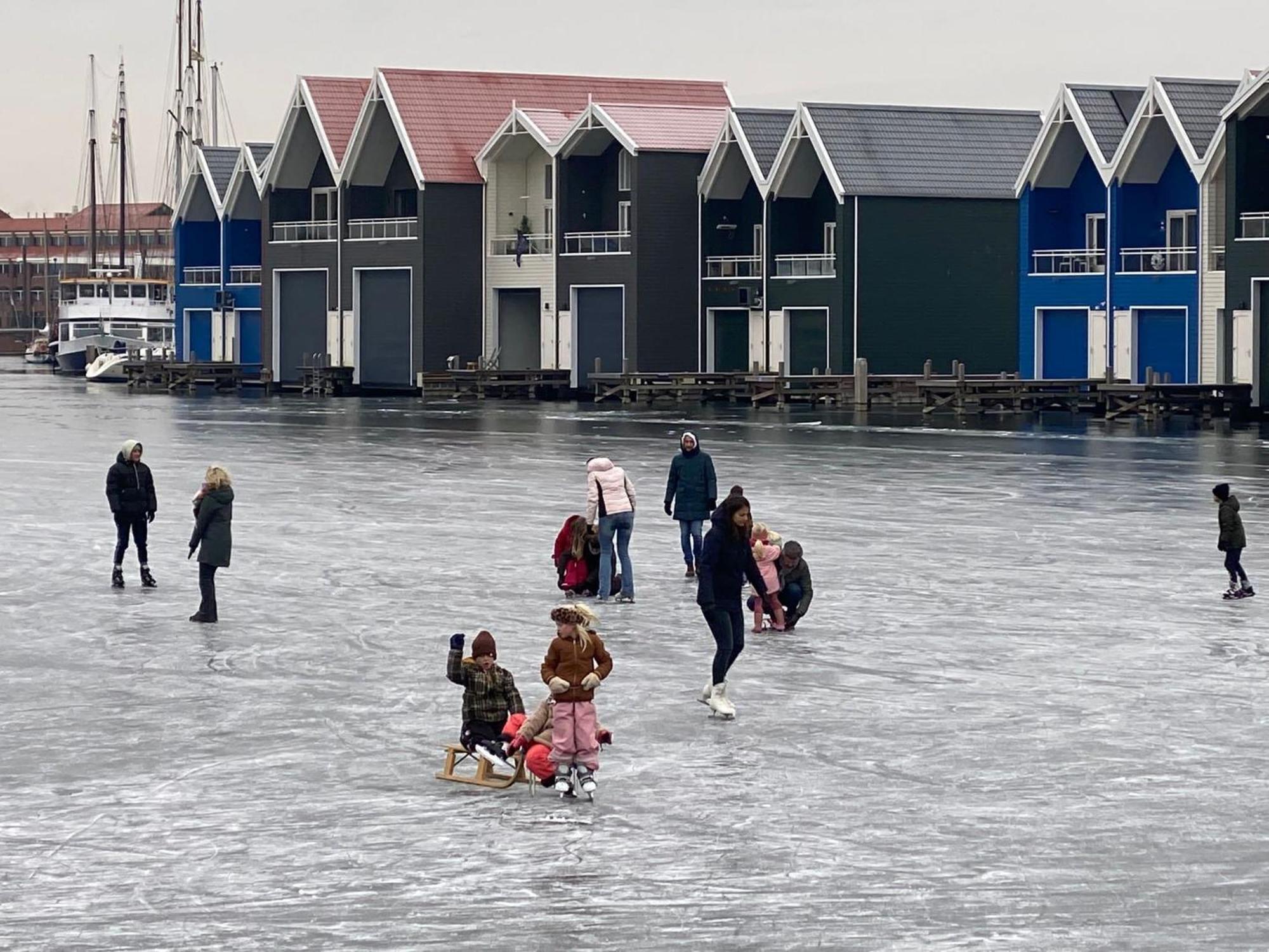 Nomad Water Lodge Harderwijk Luaran gambar